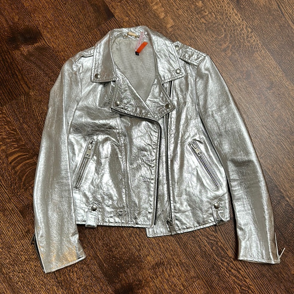 Silver Metallic leather jacket made in Italy